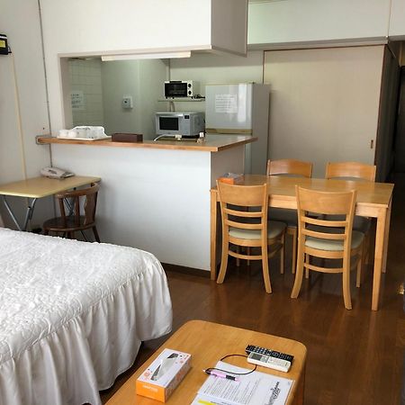 Ferienwohnung Weekly Harbourview Mansion Main Building Naha Exterior foto
