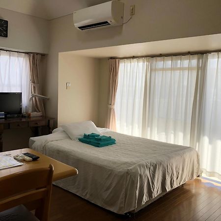 Ferienwohnung Weekly Harbourview Mansion Main Building Naha Exterior foto