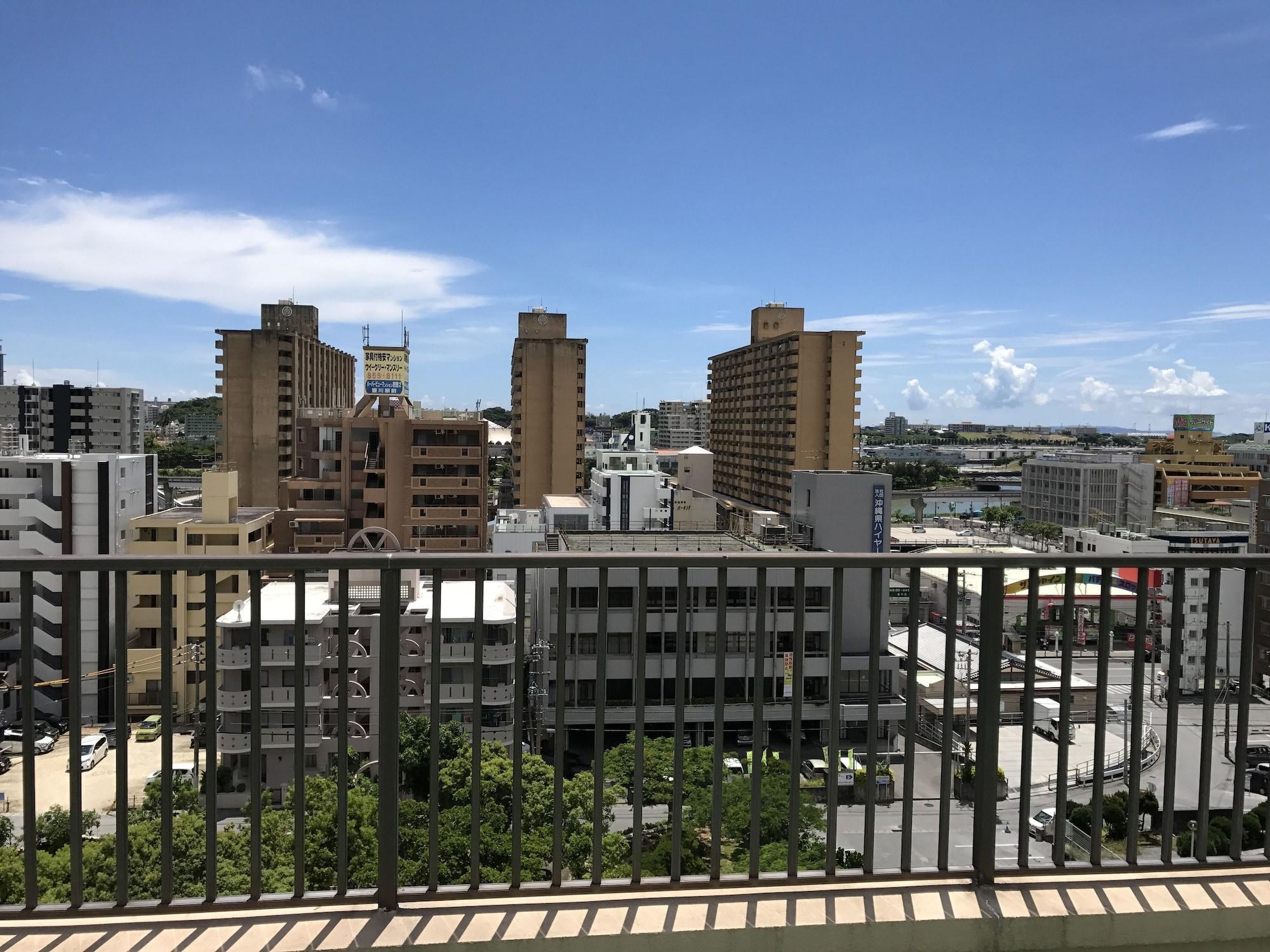 Ferienwohnung Weekly Harbourview Mansion Main Building Naha Exterior foto